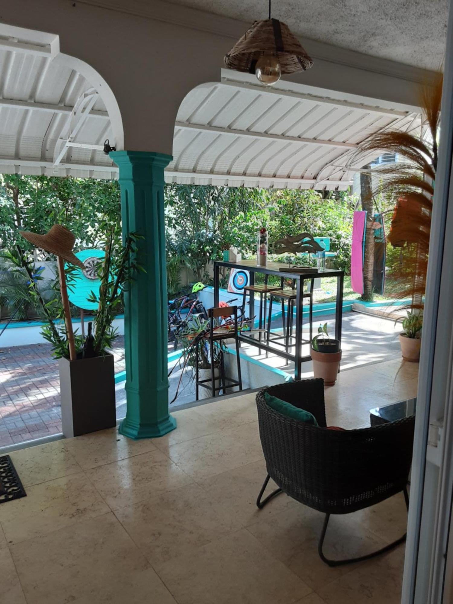 Bed and Breakfast Explora Prestige Blue Bay Exterior foto