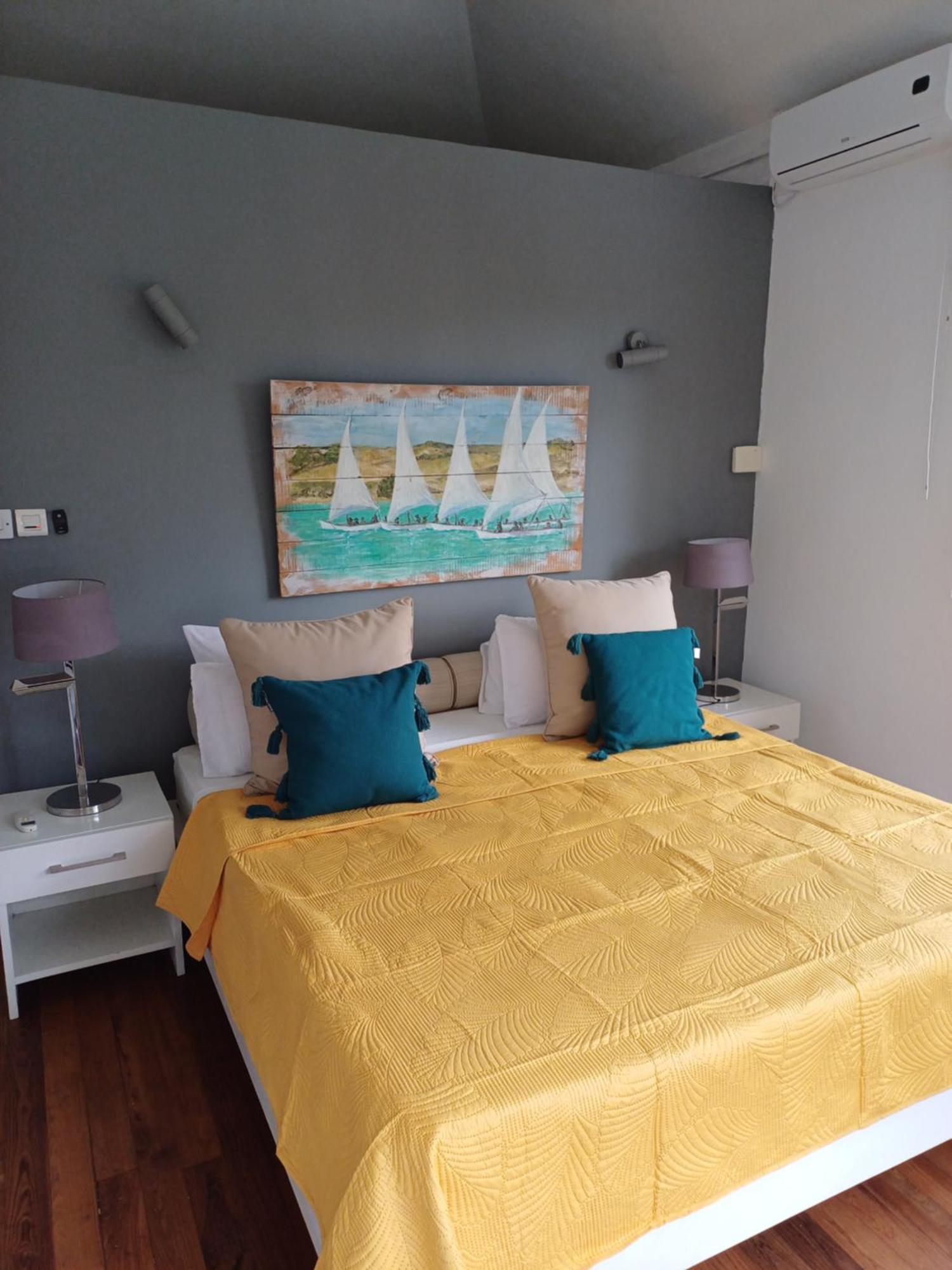 Bed and Breakfast Explora Prestige Blue Bay Exterior foto